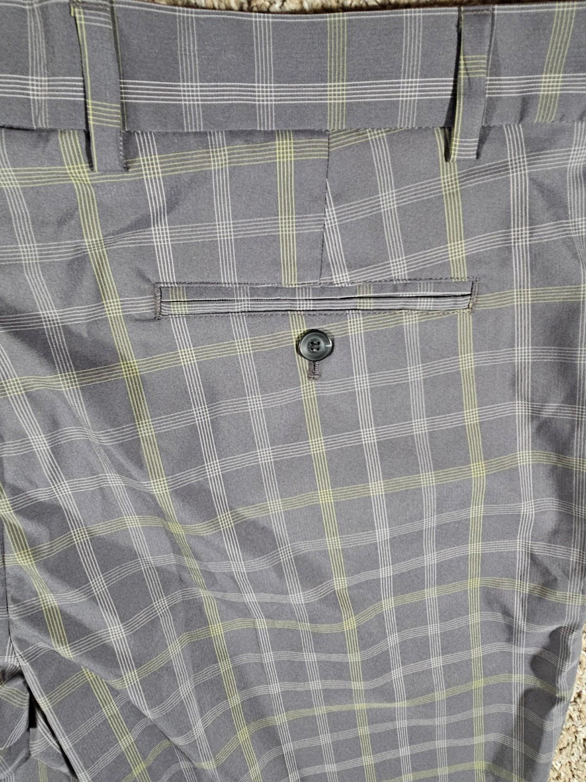 Walter Hagen shorts size 38 gray Green plaid golf mens