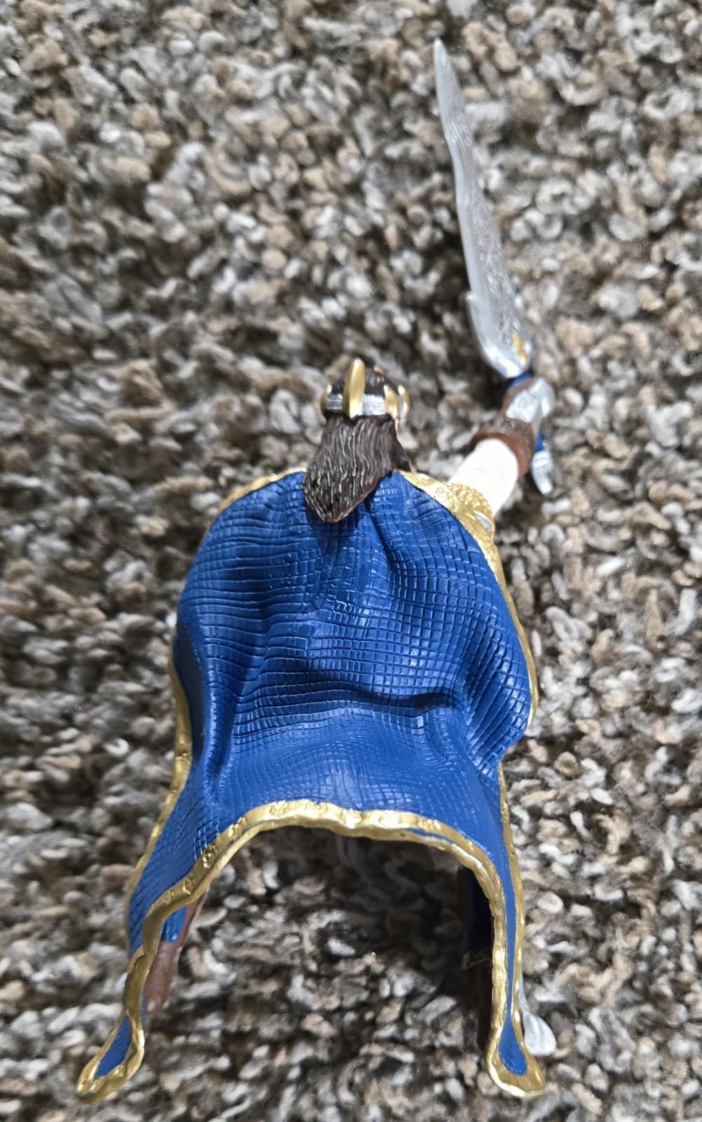 Schleich Eldrador Blue Griffin Kimg Soldier NO HORSE!!!!