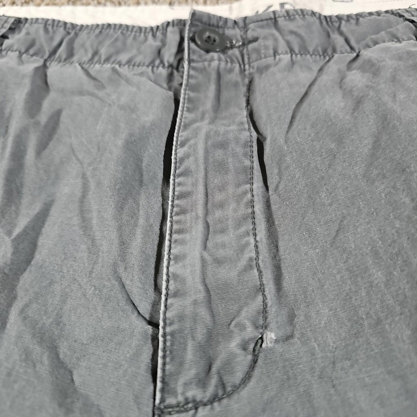 Dockers Sz 40 Gray Shorts