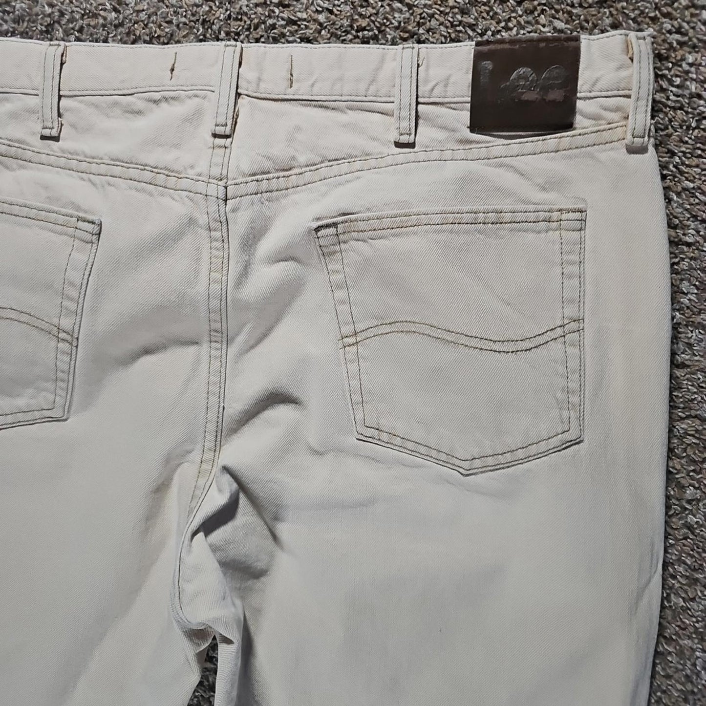 Lee Regular Fit 42x32 Beige Jeans