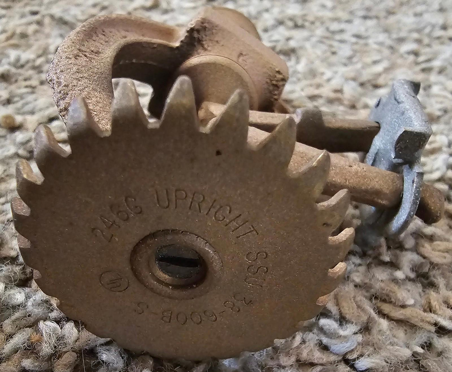 38-600B-S 246G Upright fire sprinkler head from JOHN DEERE HORICON WORKS