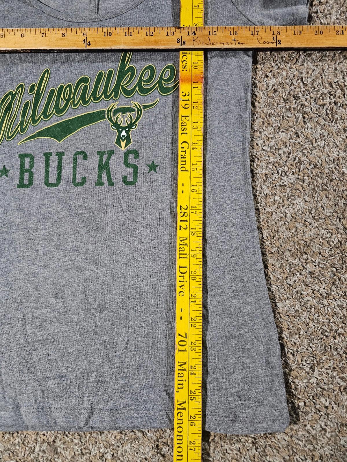 Milwaukee Bucks Scoop Neck Tshirt Platinum Delta Womens S