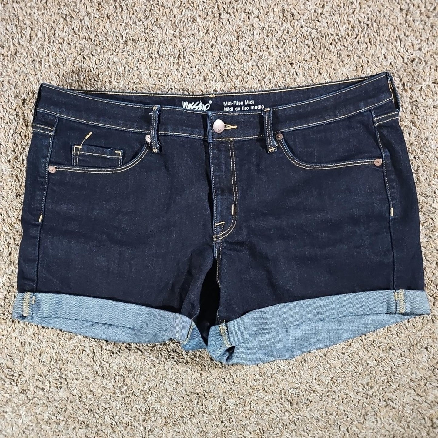 Mossimo Midrise Midi Cuffed Shorts Sz 14
