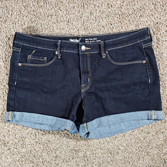 Mossimo Midrise Midi Cuffed Shorts Sz 14