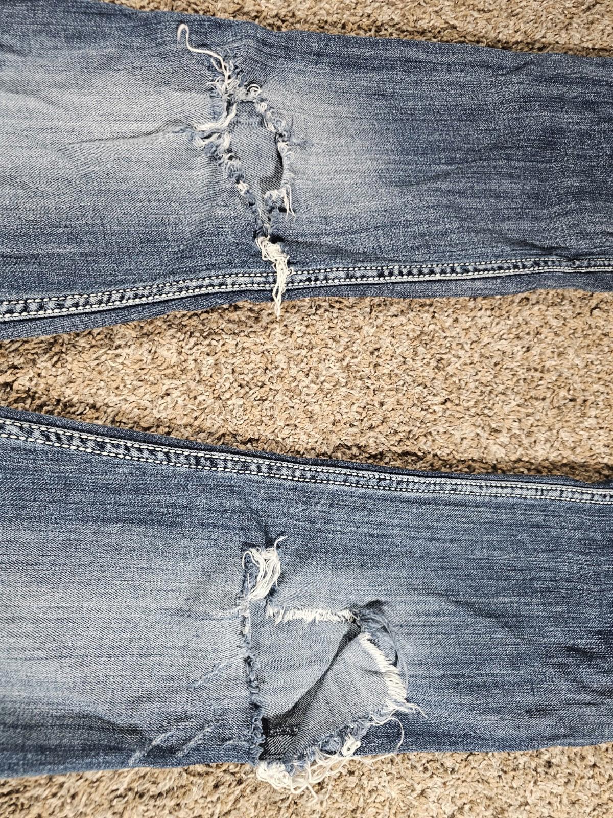 Silver Jeans Mckenzie Slim bootcut Womens 30x34 Flap Pockets