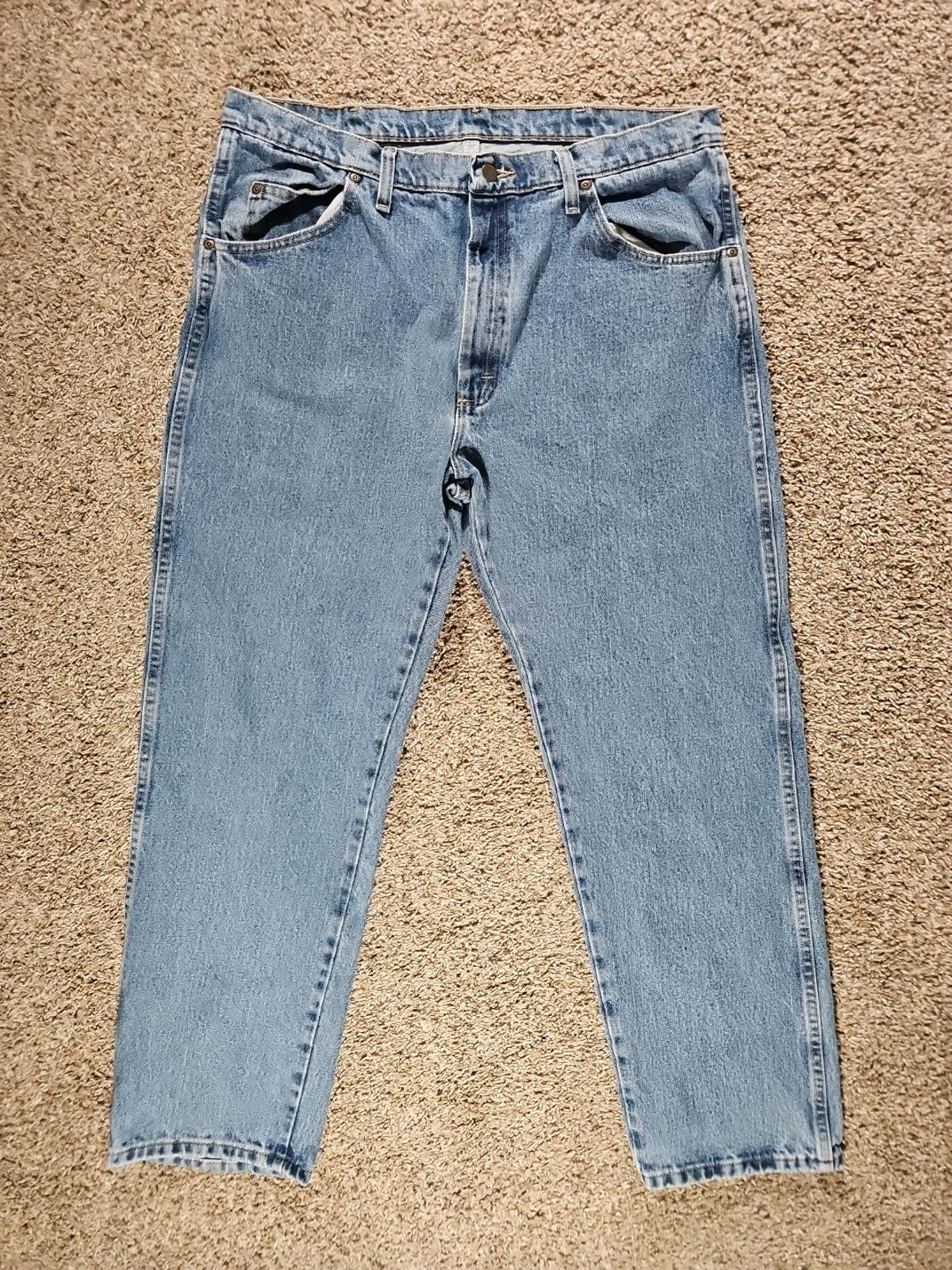 Wrangler Blues 38x30 Straight Leg Jeans