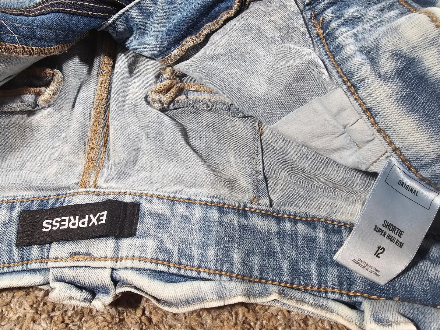 Express Shorts Shortie Super High Rise Belt Pockets 12 Cuffs