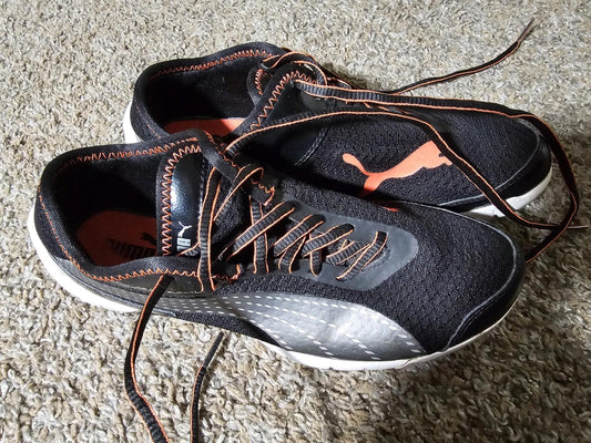 puma future cat super LT 30457914 shoes Black Womens 7.5