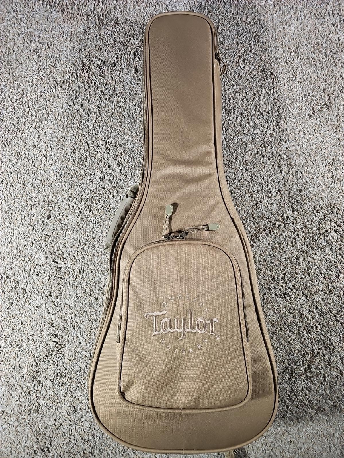 Baby TAYLOR Mahogany BT-2 Left Handed Acoustic Guitar w/ Gigbag NOT JUST 4 KIDS!