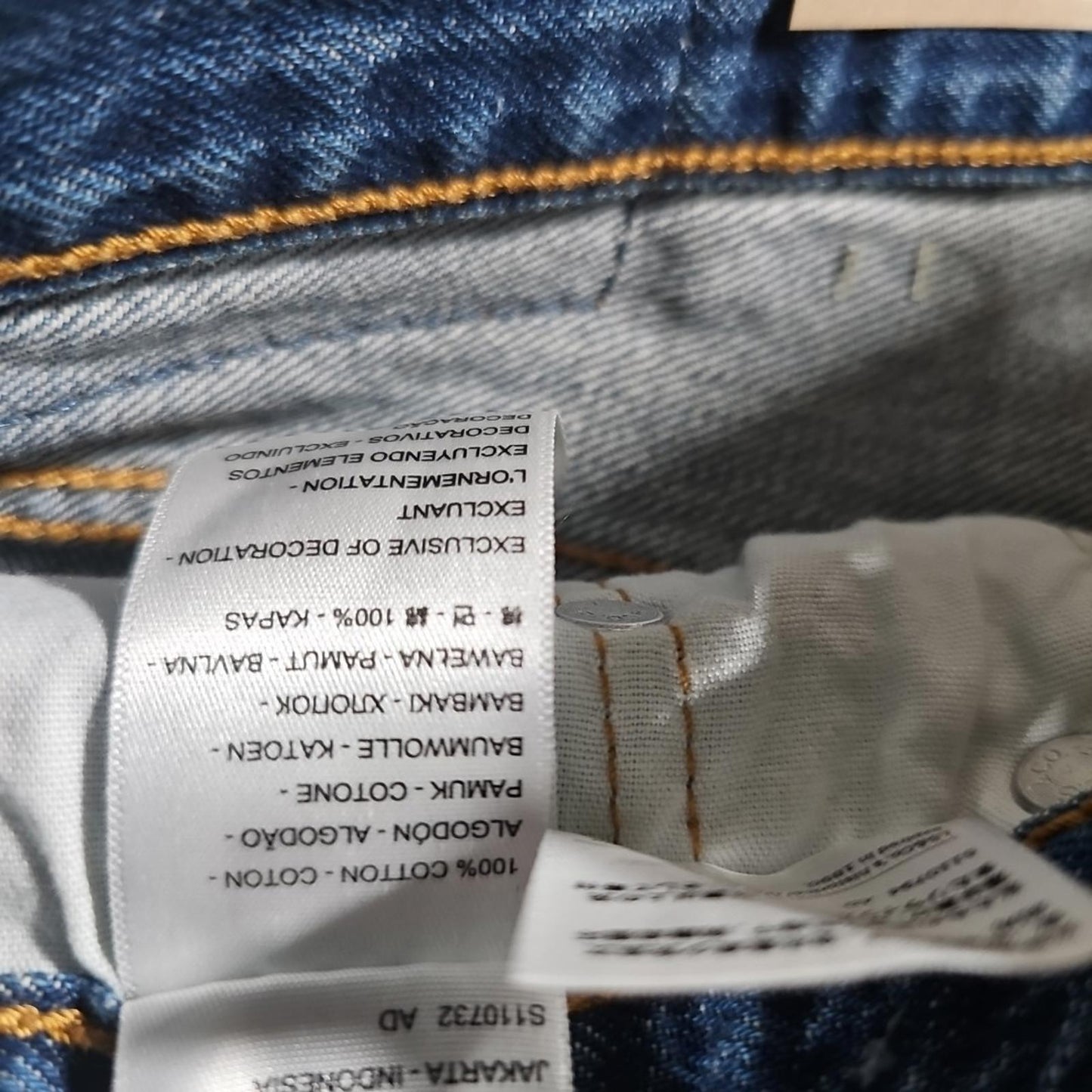 NWT Levis 501 Denim Cutoff Shorts Sz 30