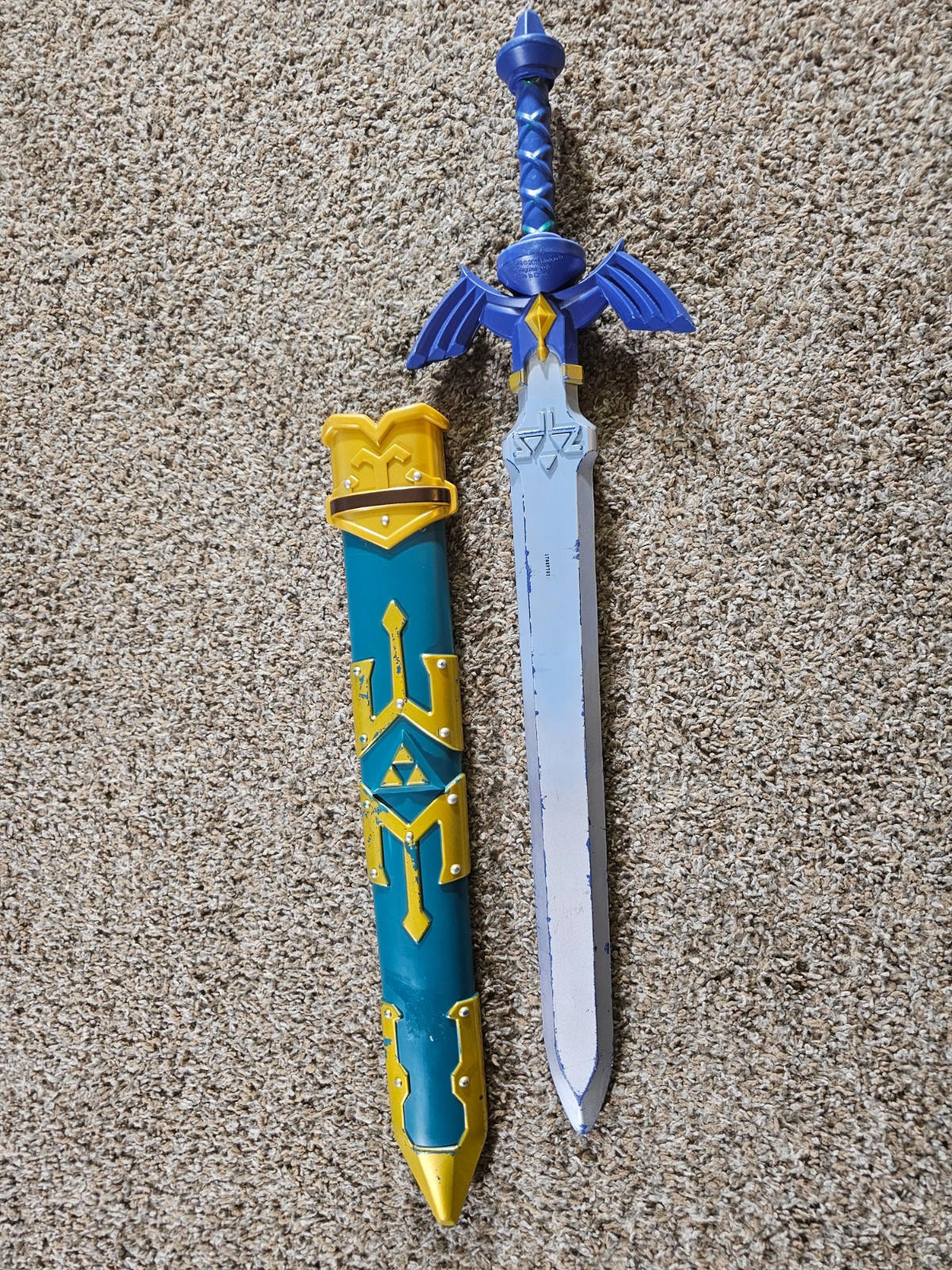 NINTENDO Legend of Zelda Skyward The Master Link 27" Sword Cosplay Props