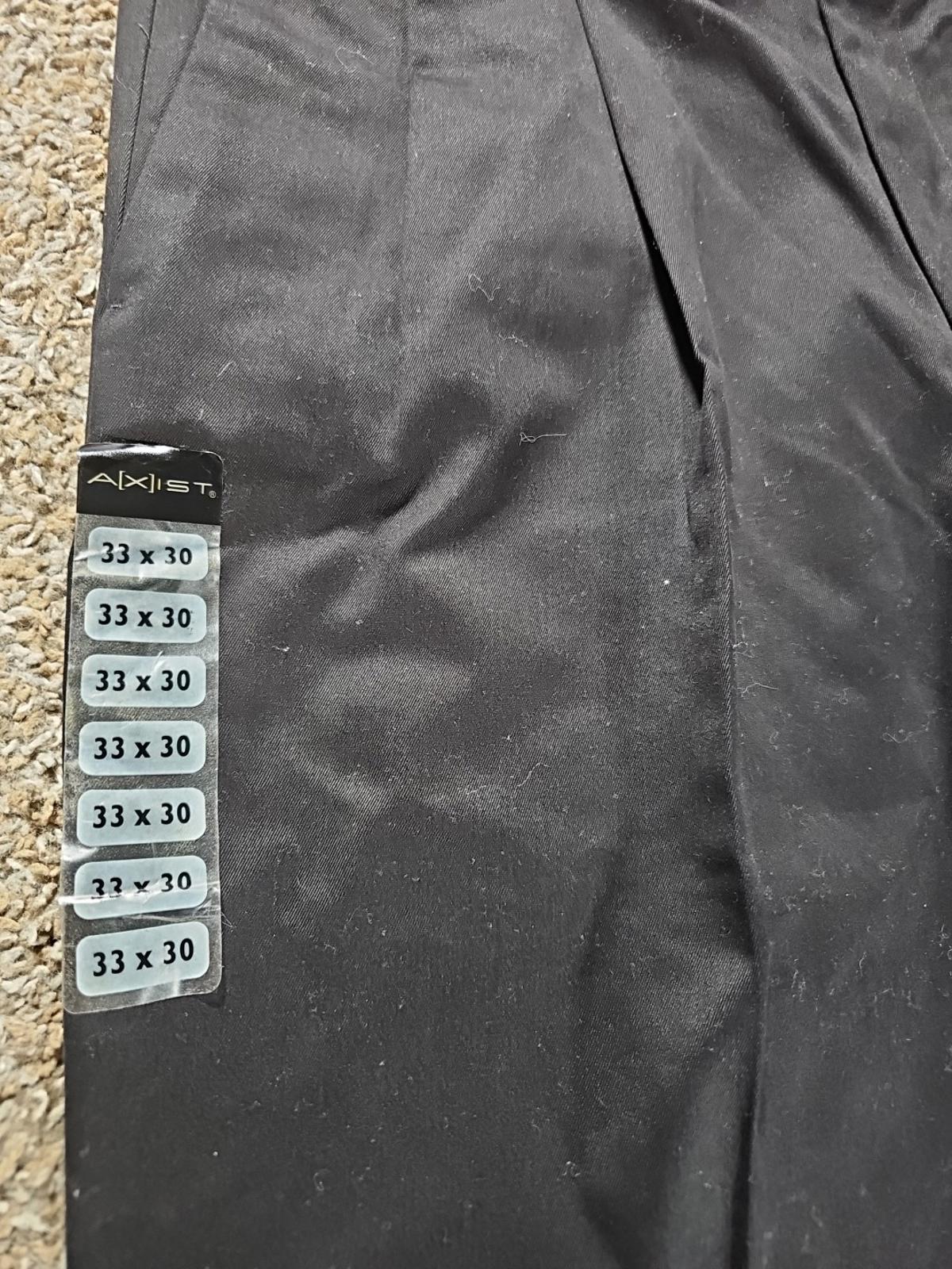 Axist 33x30 Black Pleated Dress Pants NWT