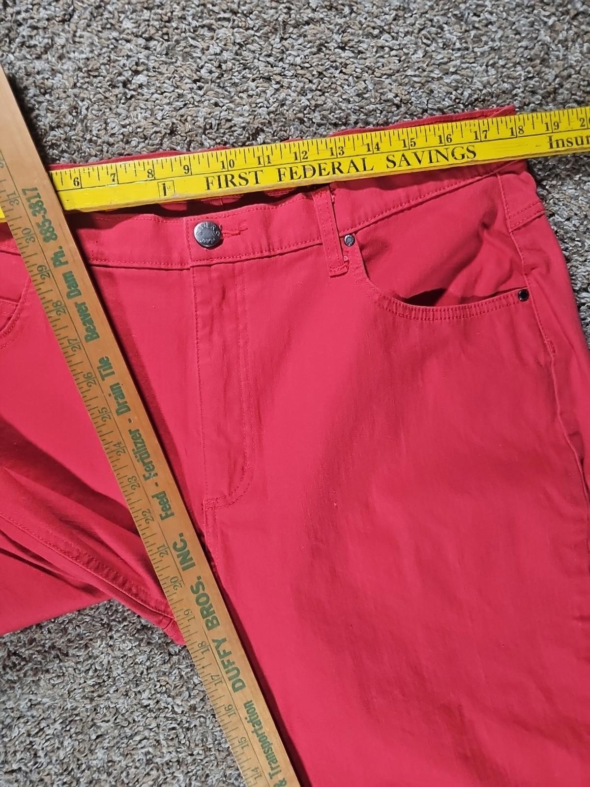 Riders By Lee Pink Capri Pants 36x19