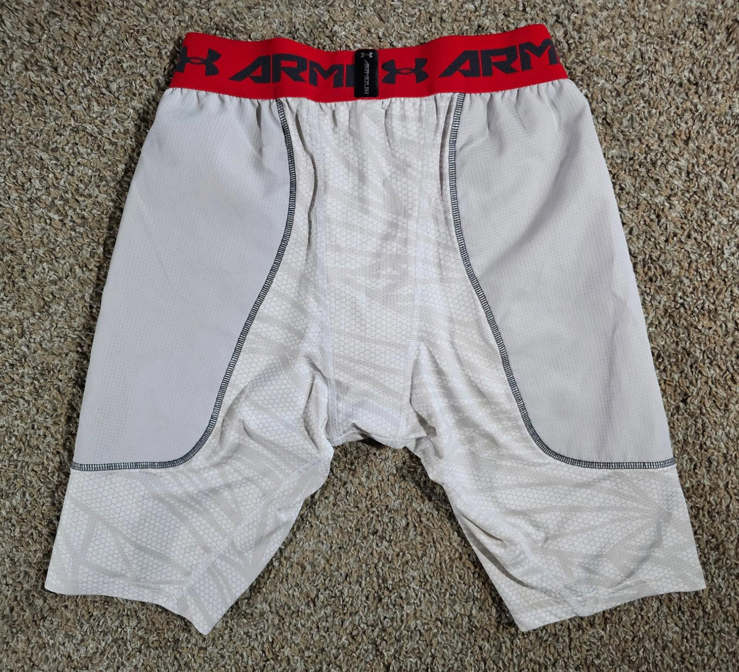 Under Armour Compression Shorts Baseball - SEE Measurements