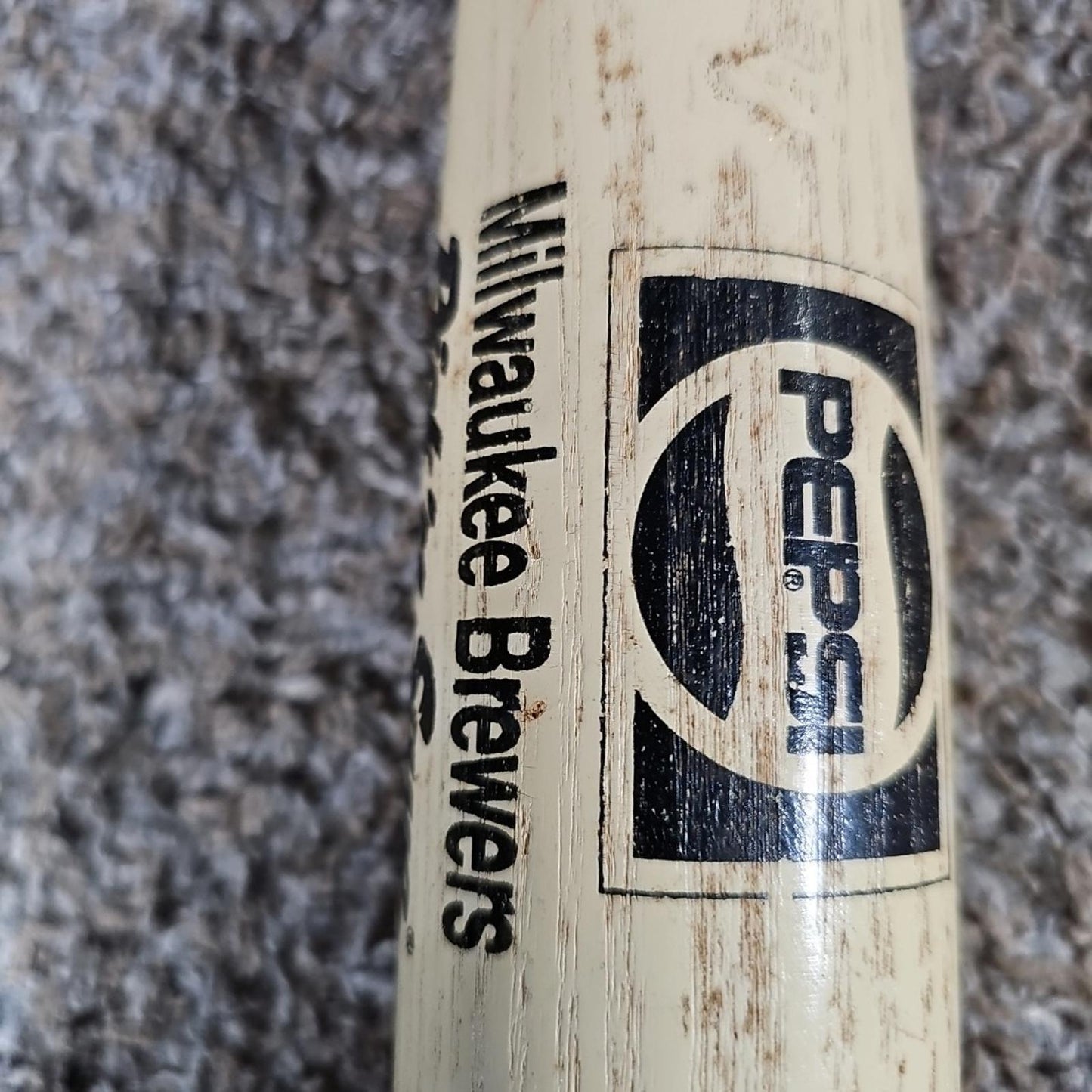 pro louisville slugger Pepsi Milwaukee Brewers Roundy's Pick N Save baseball bat