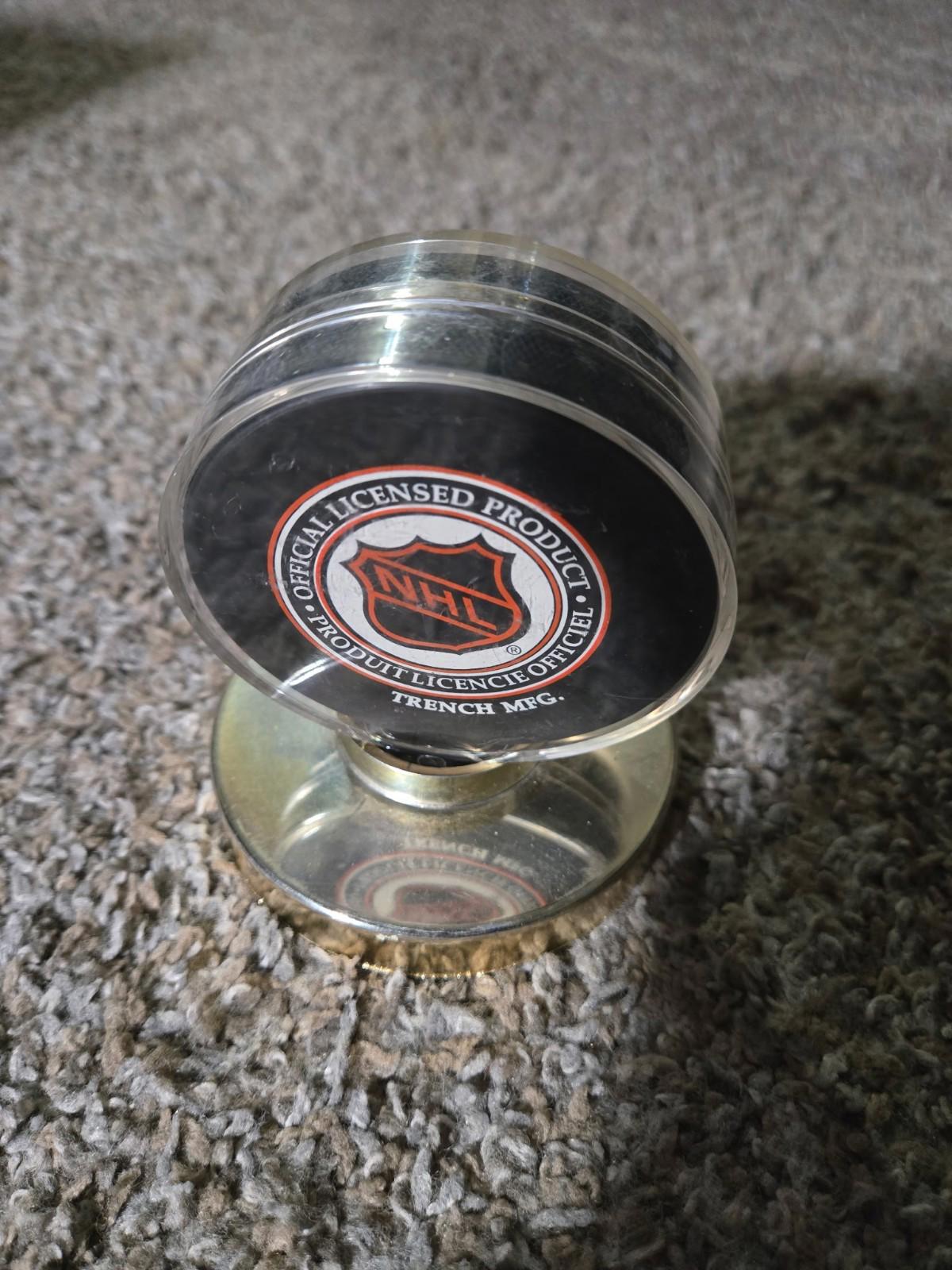 Edmonton Oilers Vintage Logo NHL Hockey Puck Trench Mfg