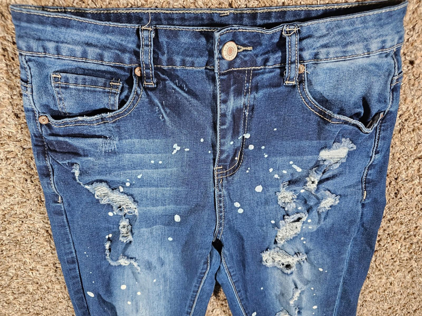 Surprise Surprise Destroyed Jeans Medium APPROX 28x29