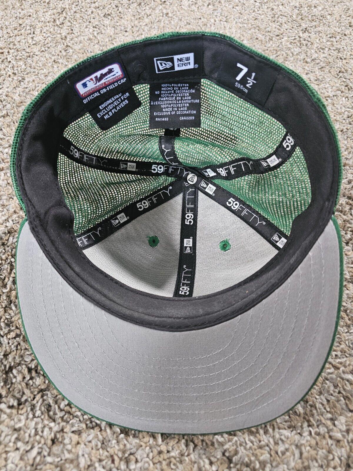 NewEra 59fifty 7.5 official on field cap Chicago Cubs Green