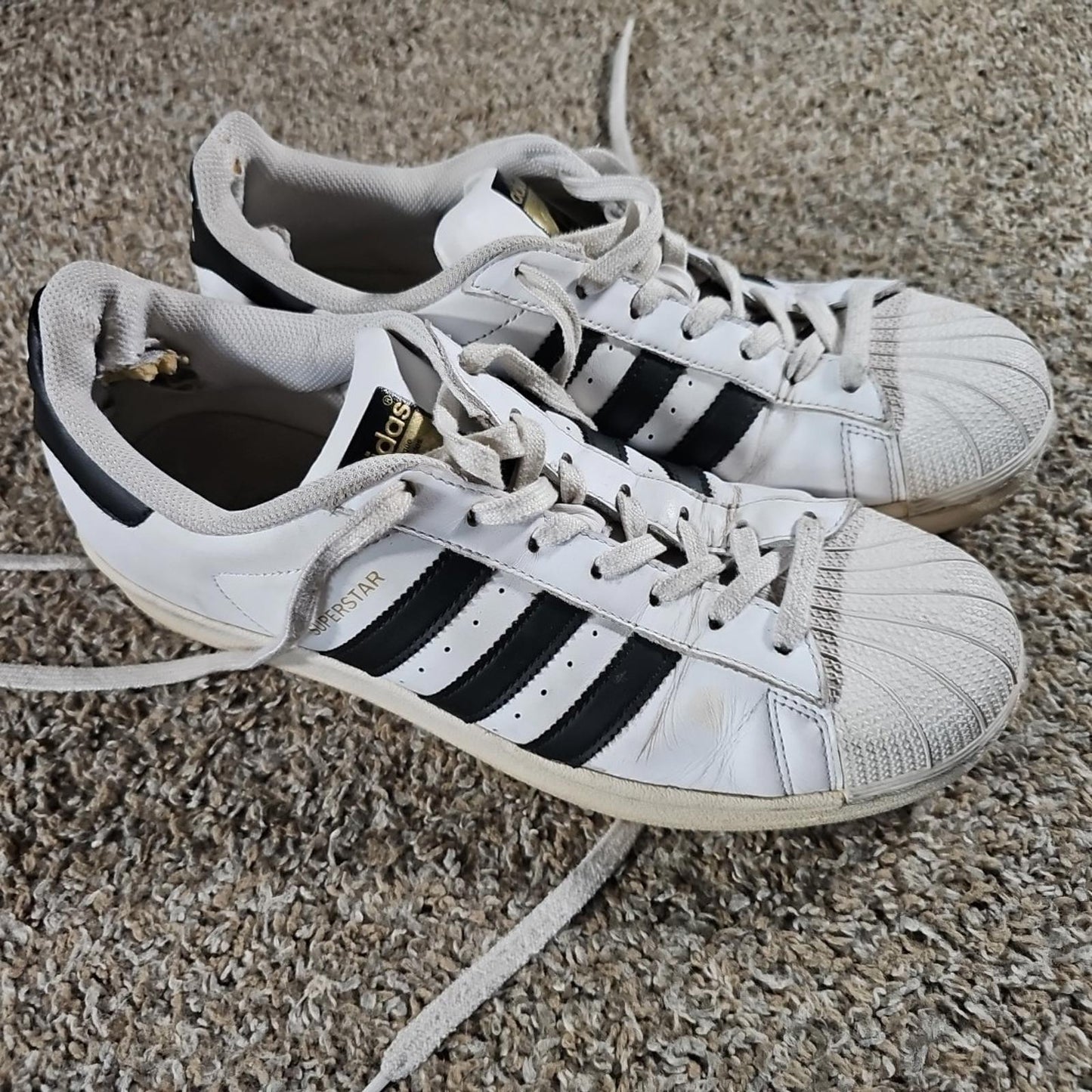Adidas Superstar ART C77153 sz 11 White Black Stripe Clam