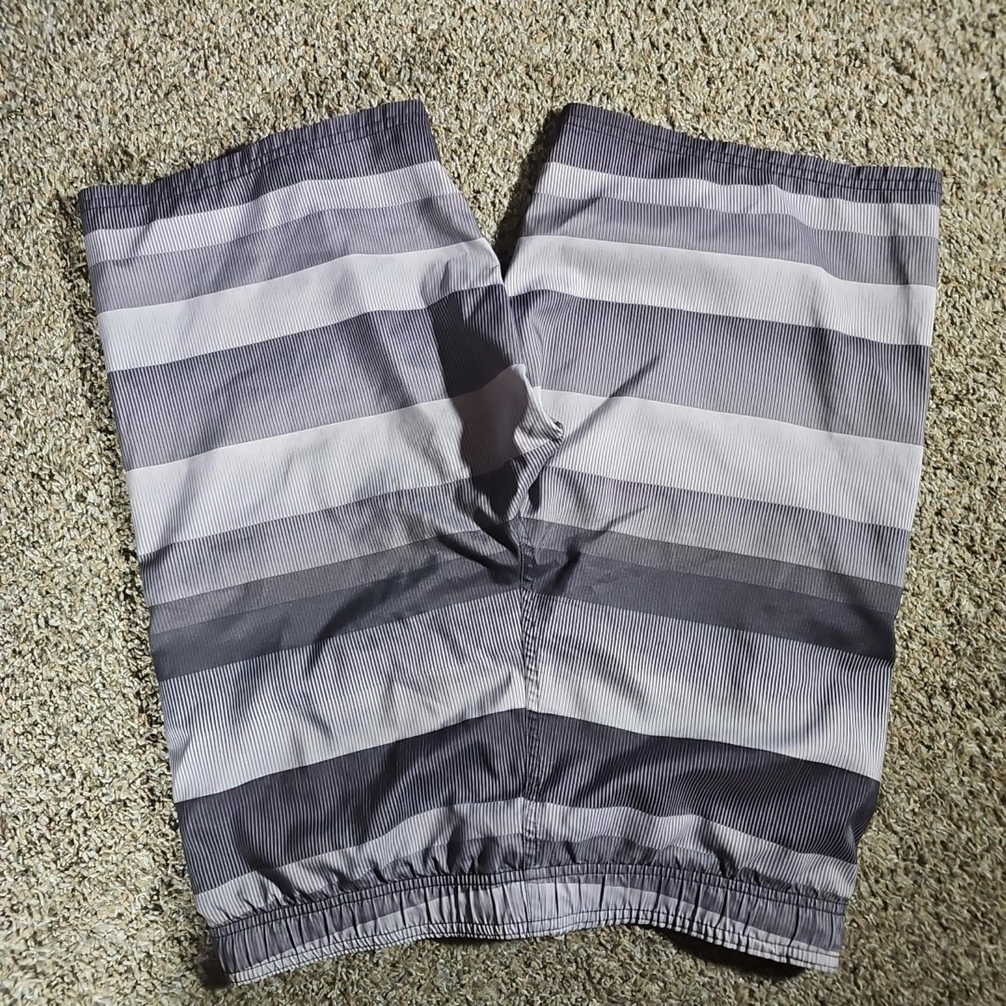 Nike Hybrid Board Swim Shorts Small Gray