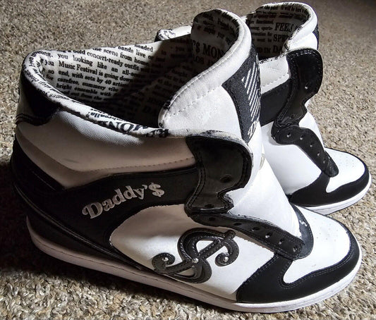 Daddy's Money SN39150 News Print basketball shoes US11 UK8