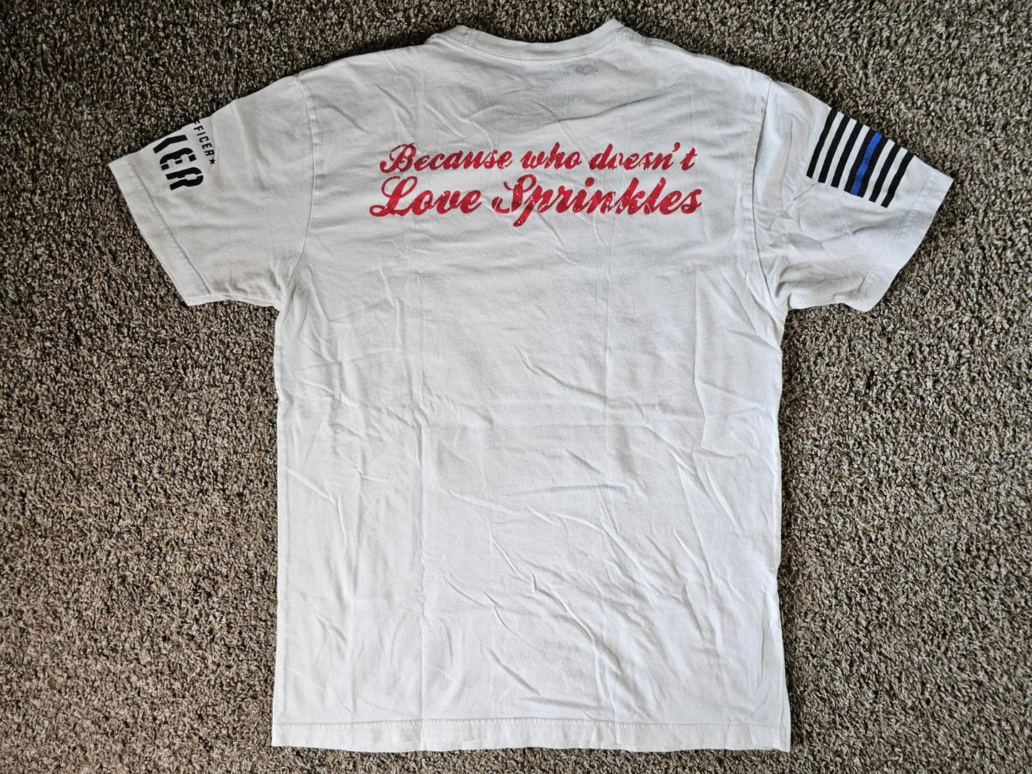 grunt style sprinkled with freedom Police Blue Line Donuts t-shirt MEDIUM