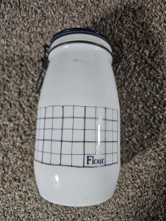 Vtg Wheaton Glassware Flour Canister W/ Wire Clasp Closure