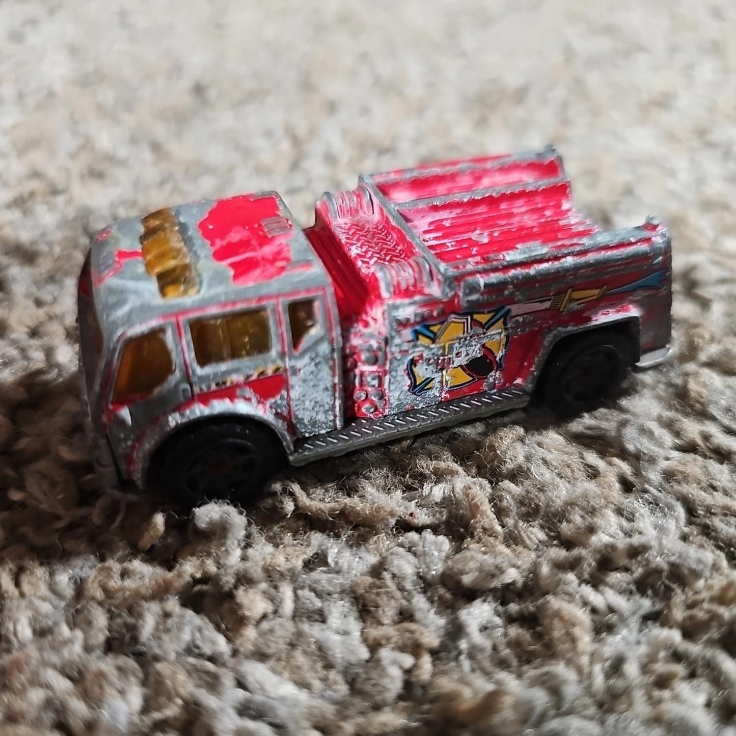 2001 Matchbox Water Pumper Fire Truck