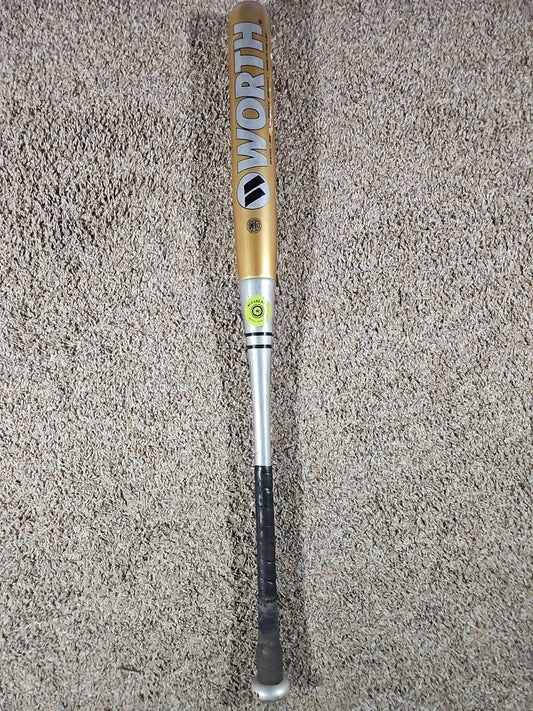 Worth EST Xtra C555 XEST5X 34in/26oz Ultra High Performance Softball Cryo Bat
