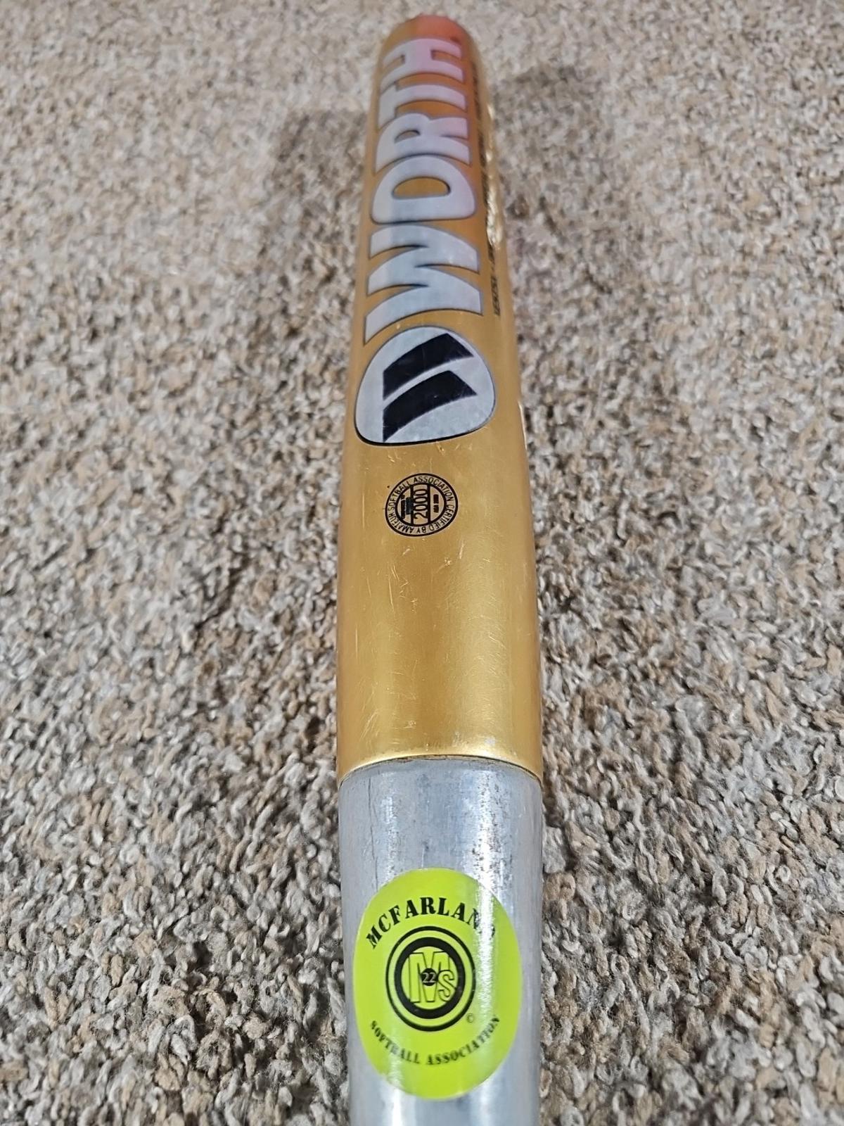 Worth EST Xtra C555 XEST5X 34in/26oz Ultra High Performance Softball Cryo Bat