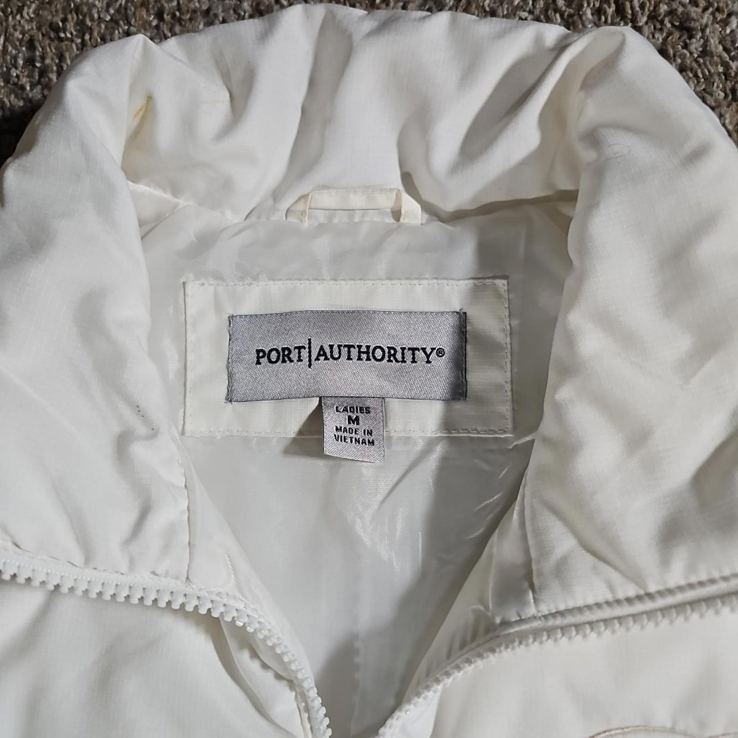 Port Authority Taste Of Home Puffer Jacket Ladies M - Stains