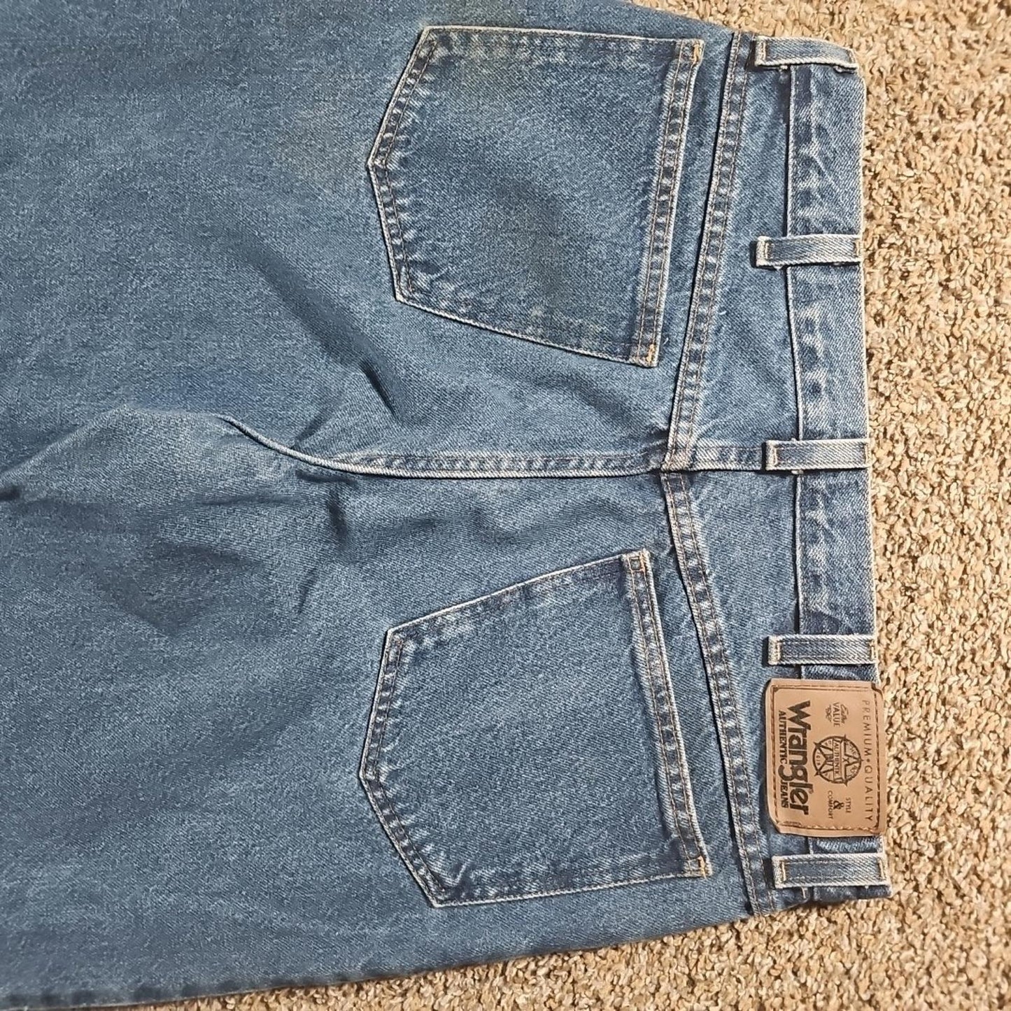 Wrangler 34x30 Straight Leg Chainsaw Outdoor Work Jeans