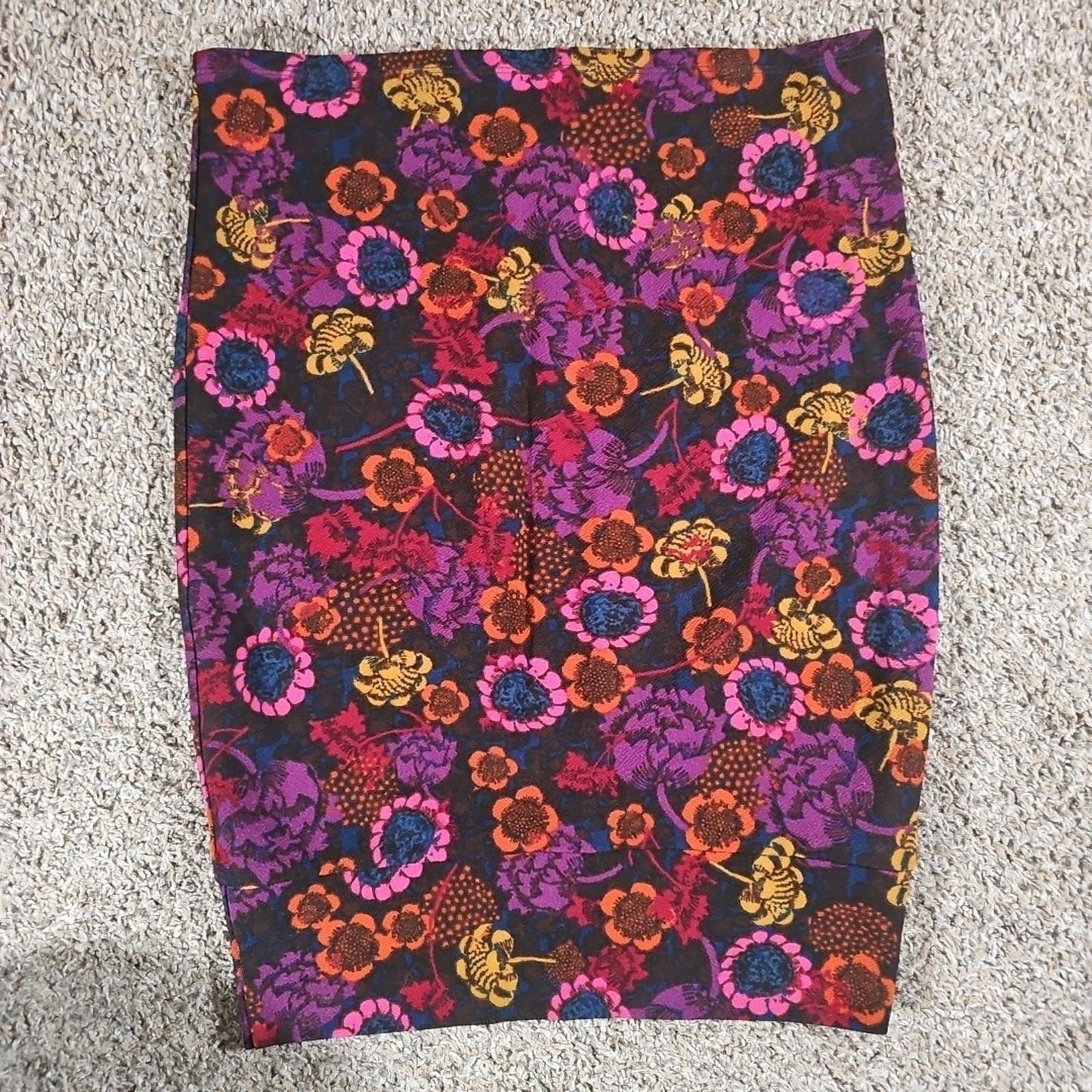 LuLaRoe Cassie Skirt Small Multicolor Floral Knee Length Unlined Pull On