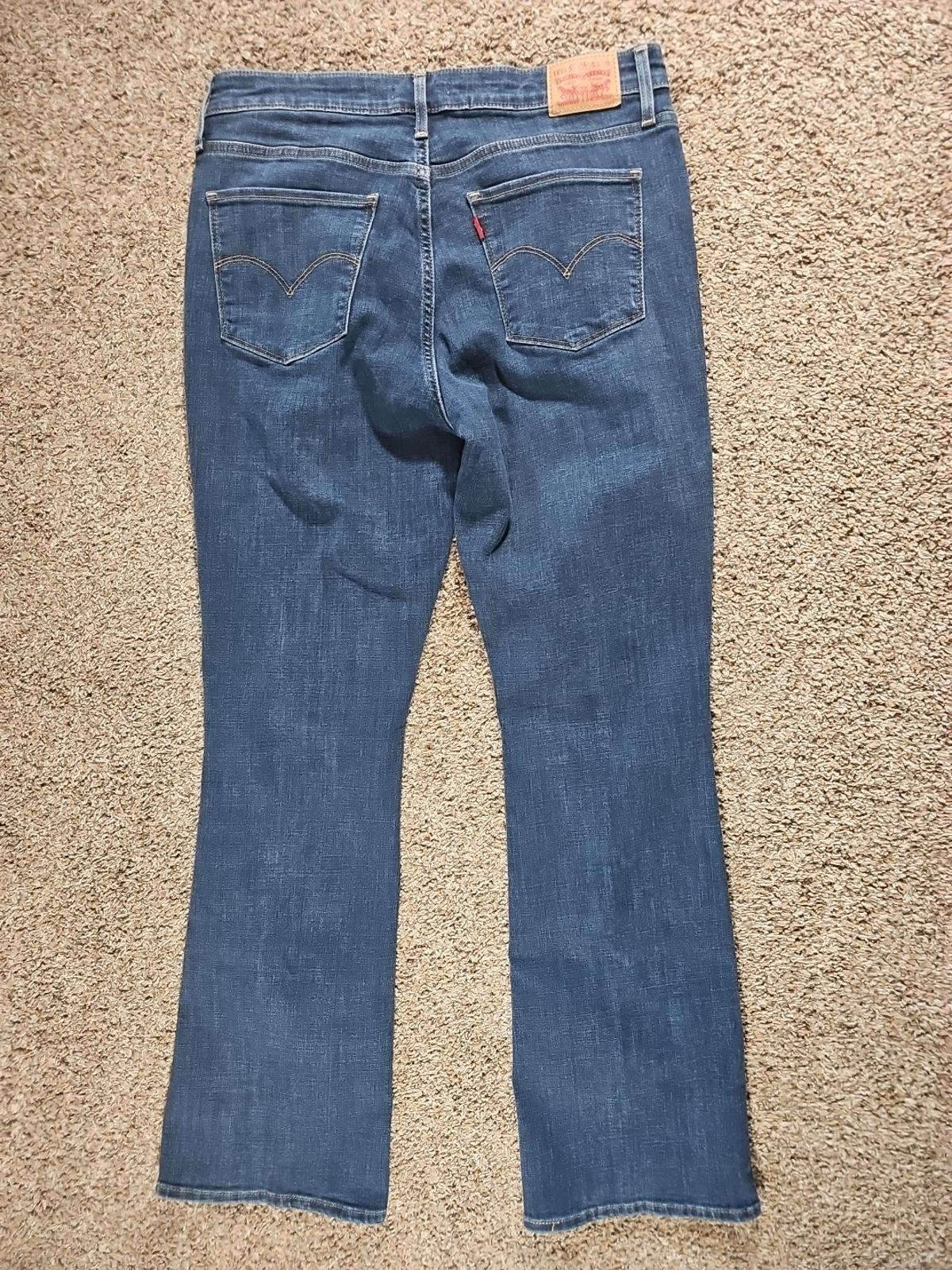 Womens Levis 725 High Rise Bootcut Sz 32x32 Jeans