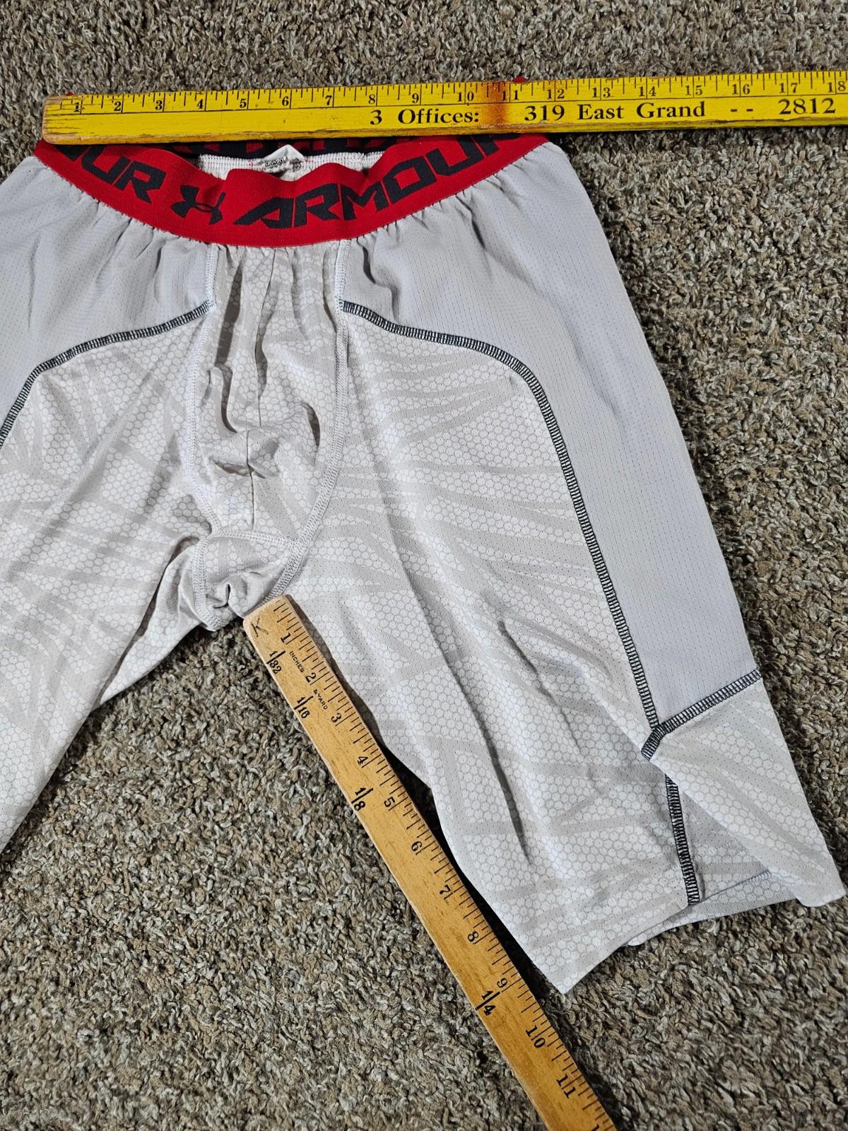 Under Armour Compression Shorts Baseball - SEE Measurements