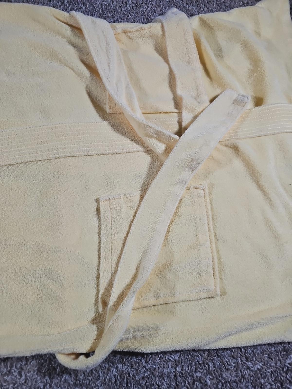 HP Hemingway Point USA Yellow Robe