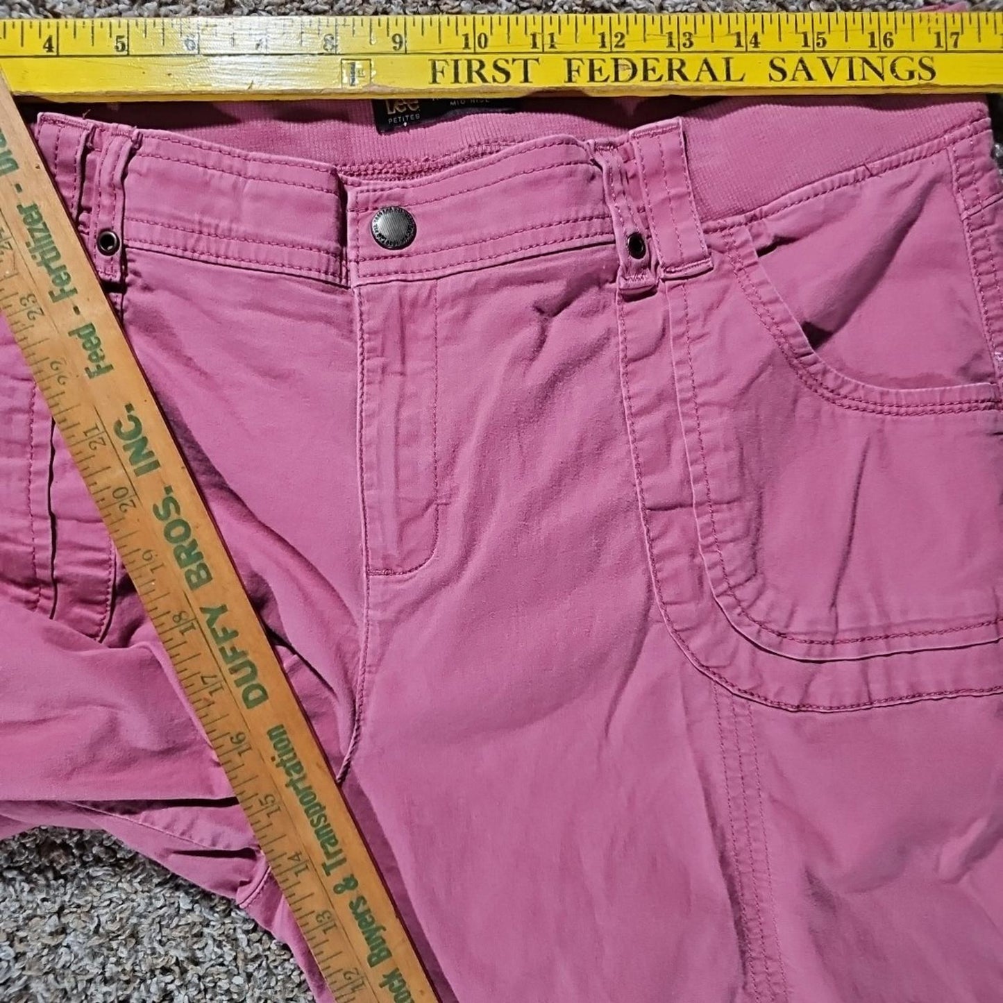 Lee Relaxed Fit 16P Pink Capris