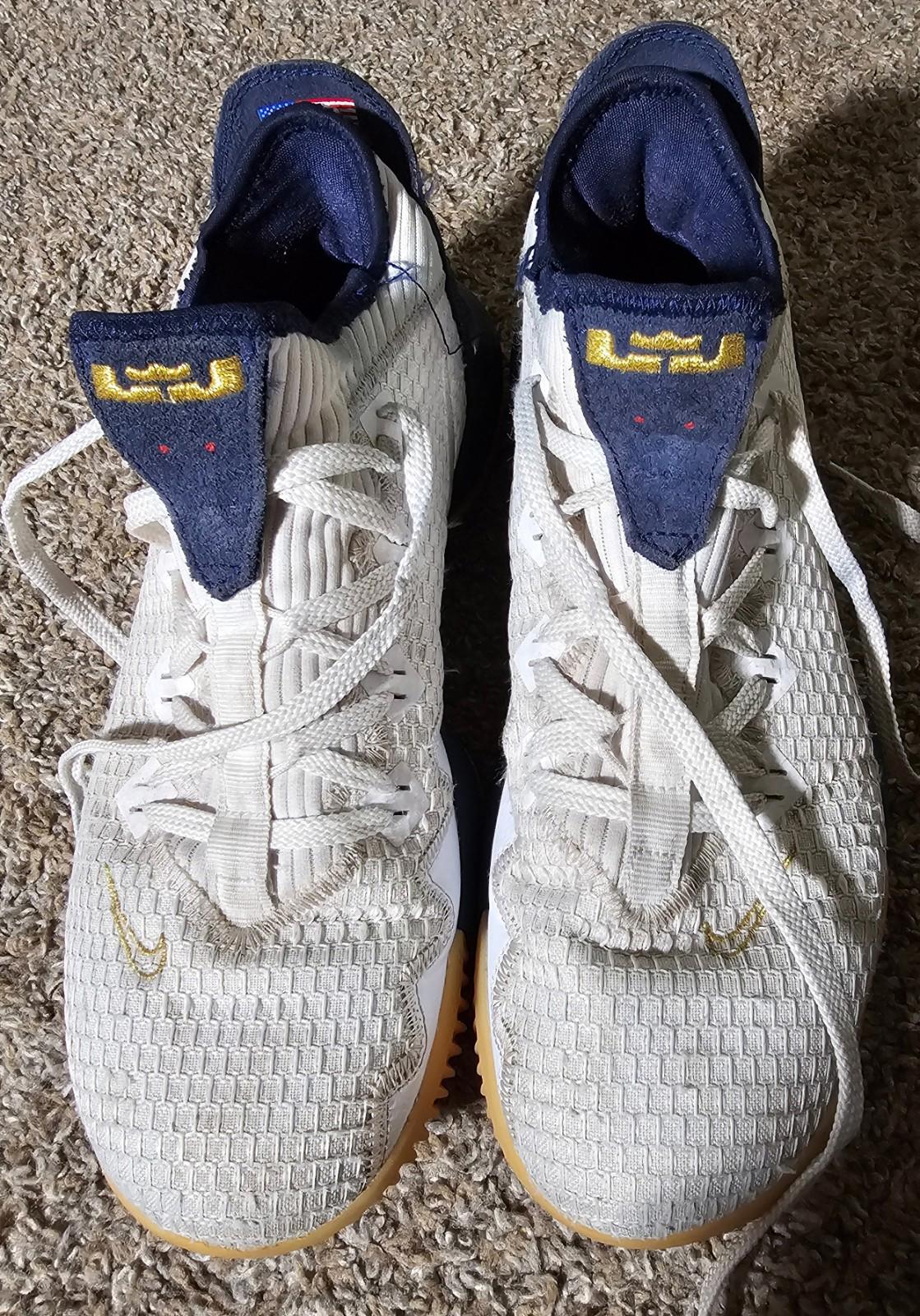 NIKE C12668-101 Basketball Shoes LeBron 16 Low USA Sz 9.5