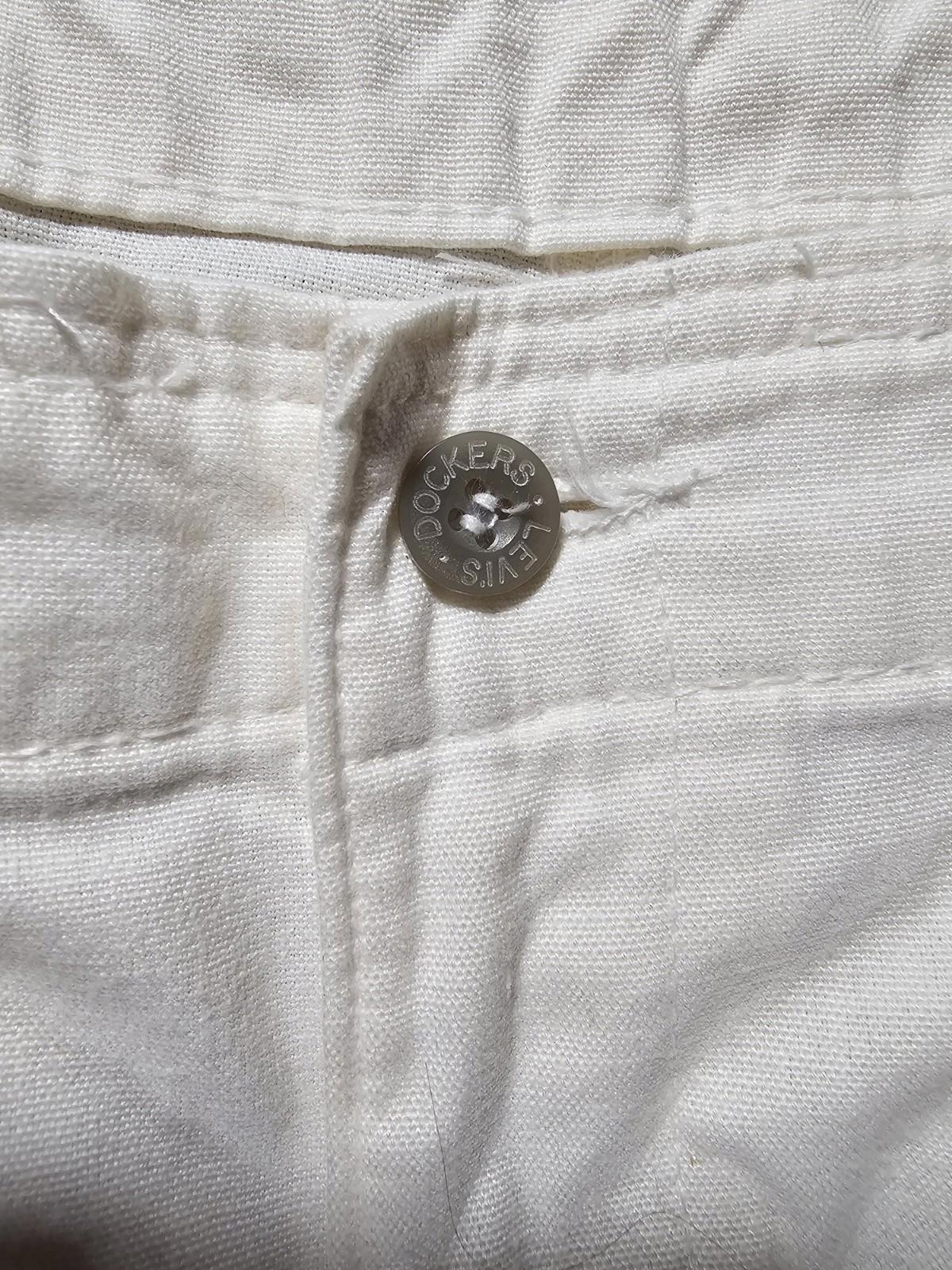 Dockers Levi’s Classic Fit Pants 42x30 Various Small Stains