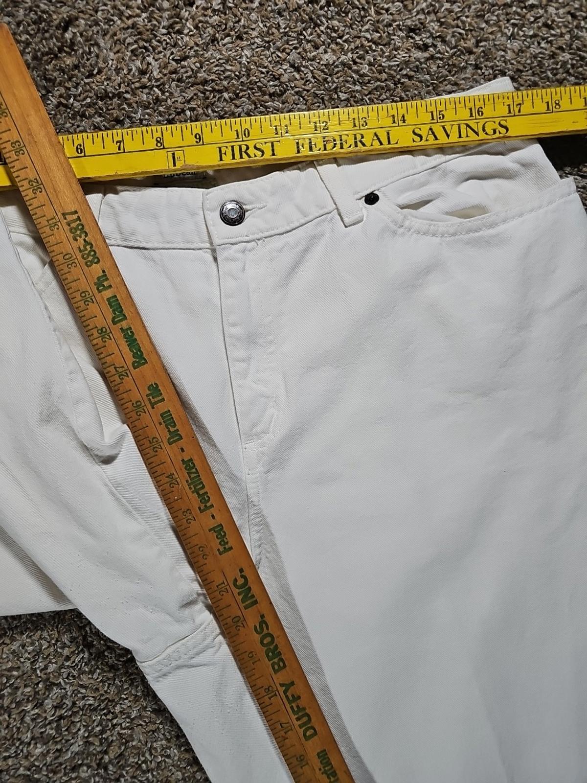 LL Bean Classic Fit 16 Petite White Jeans