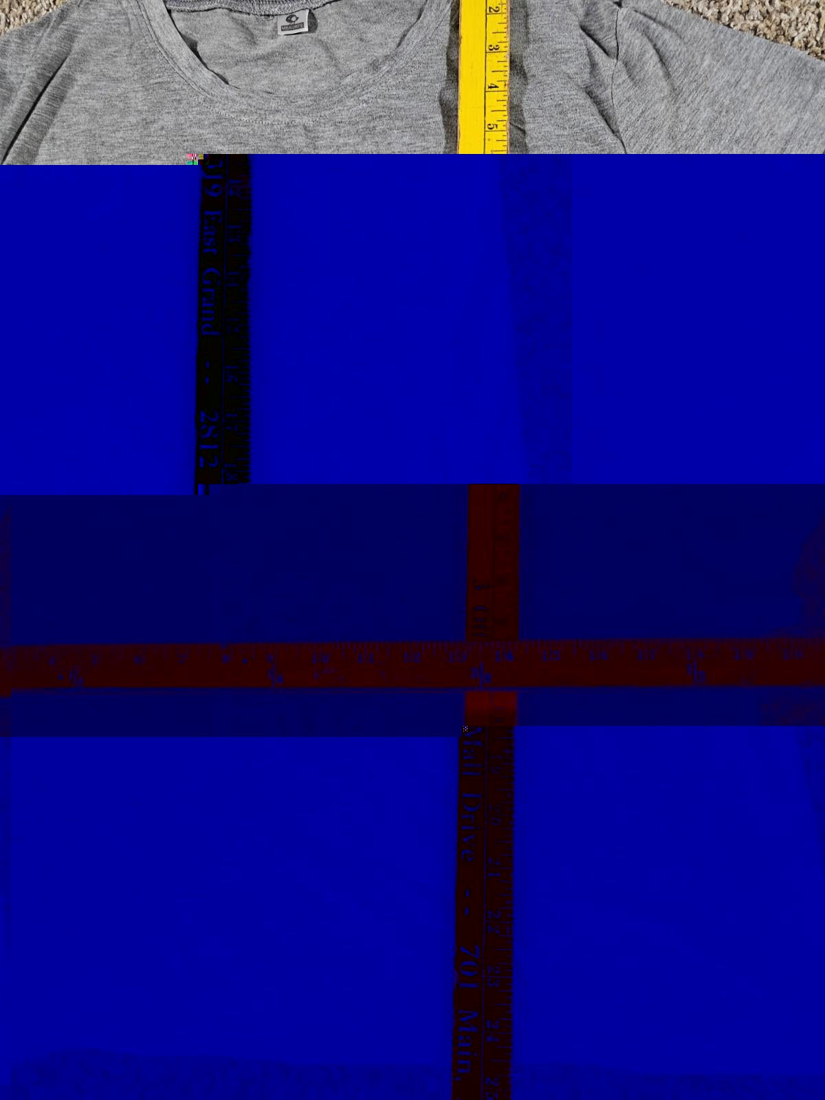 Bear Hug? Flip Up Mask Tshirt Gray