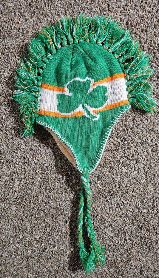ss-mohkn irish Clover tassle Mohawk beanie
